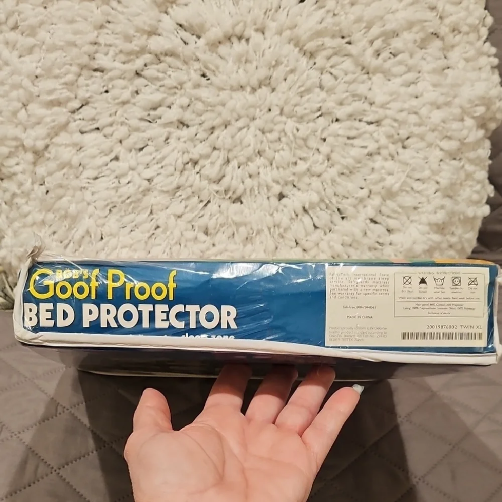 Bob's Goof Proof Bed Protector Twin XL